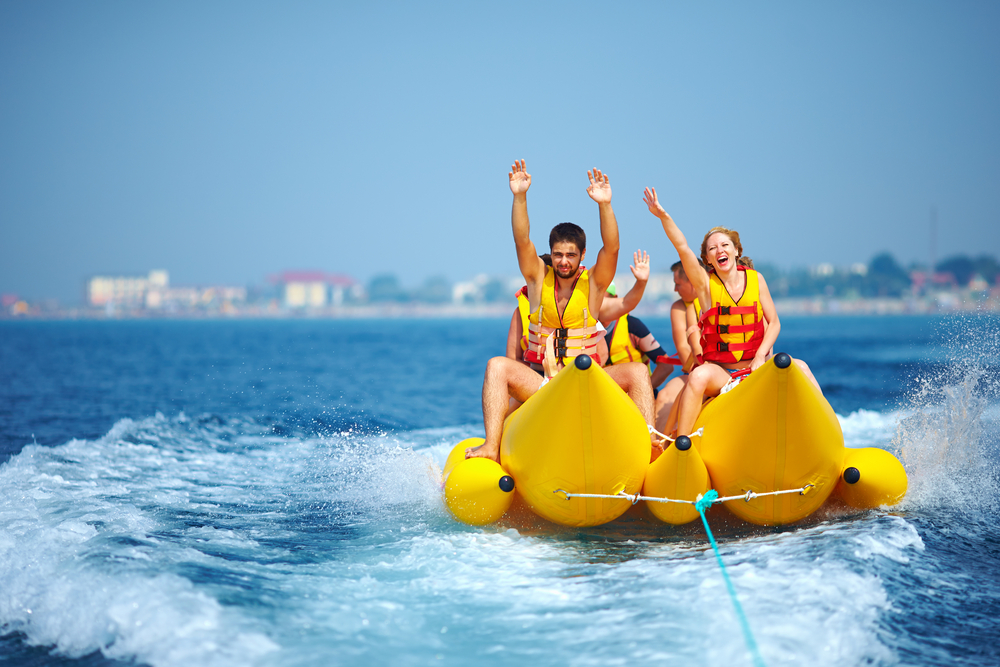 Water sports in Cancun, Yacht in Cancun